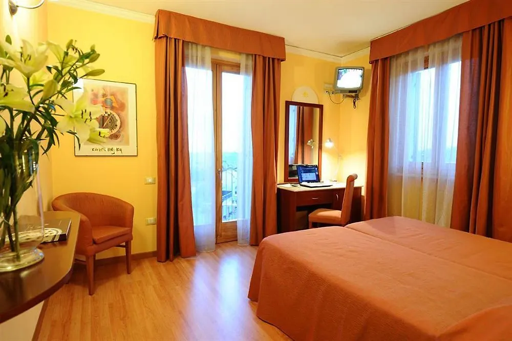 Hotel Al Sole Cavaion Veronese