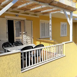 https://case-vacanza-la-bandera.in-sardinia.net