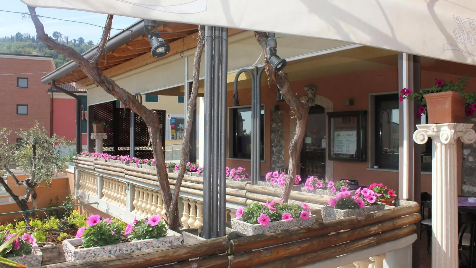 Hotel Al Sole - Enjoy Holiday Cavaion Veronese 3*,  Italy
